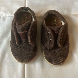 Toddler Toms shoes brown size 5T